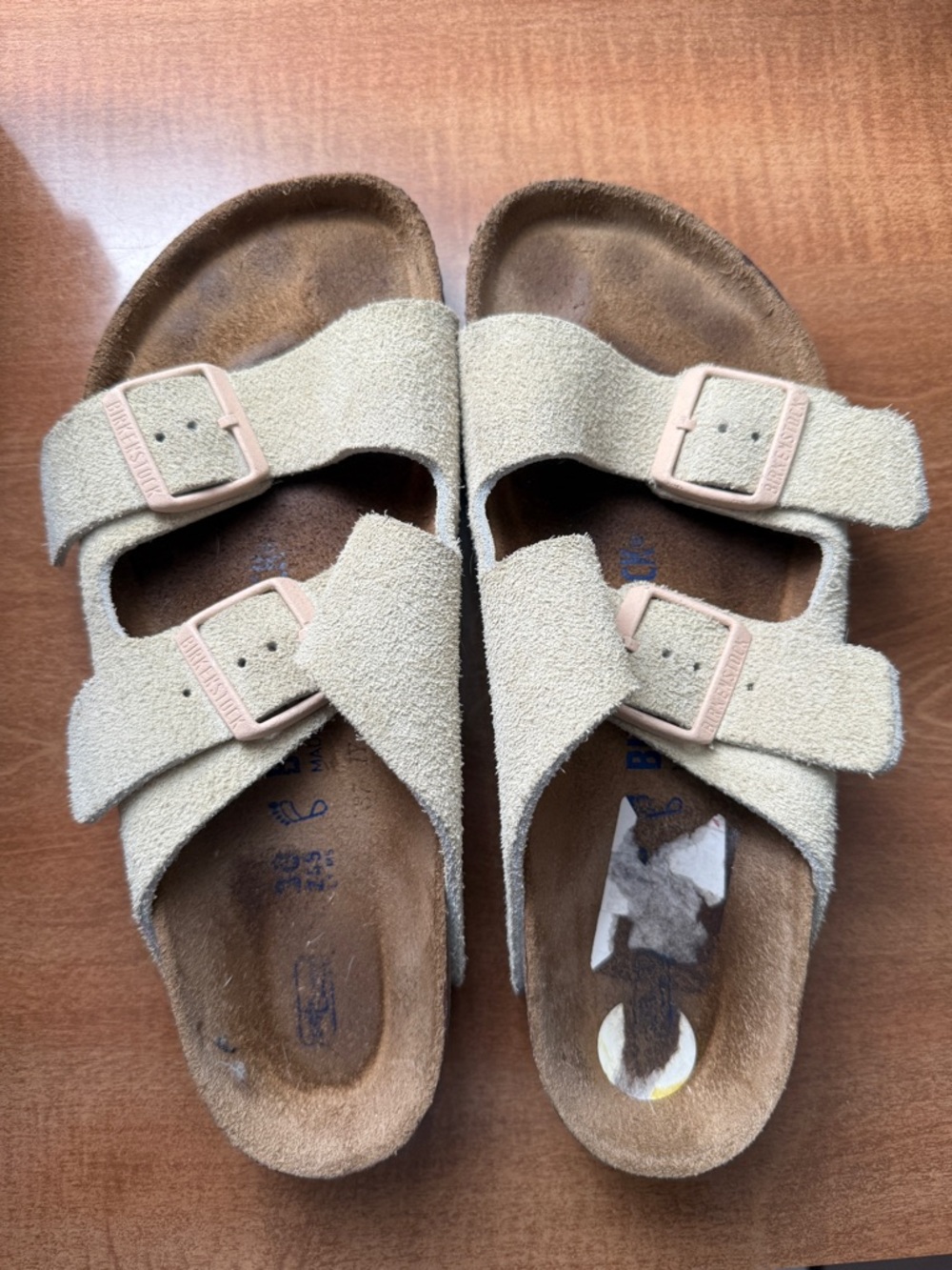 Birkenstock Arizona Sandal Cream / Khaki Suede (Women’s EU 38 / US 8)